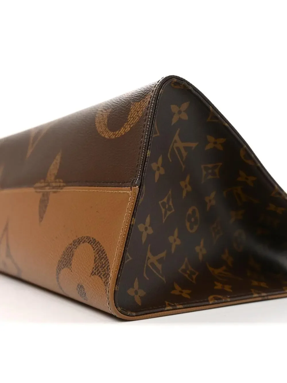 Louis Vuitton Reverse Giant Onthego Mm #290988L19B